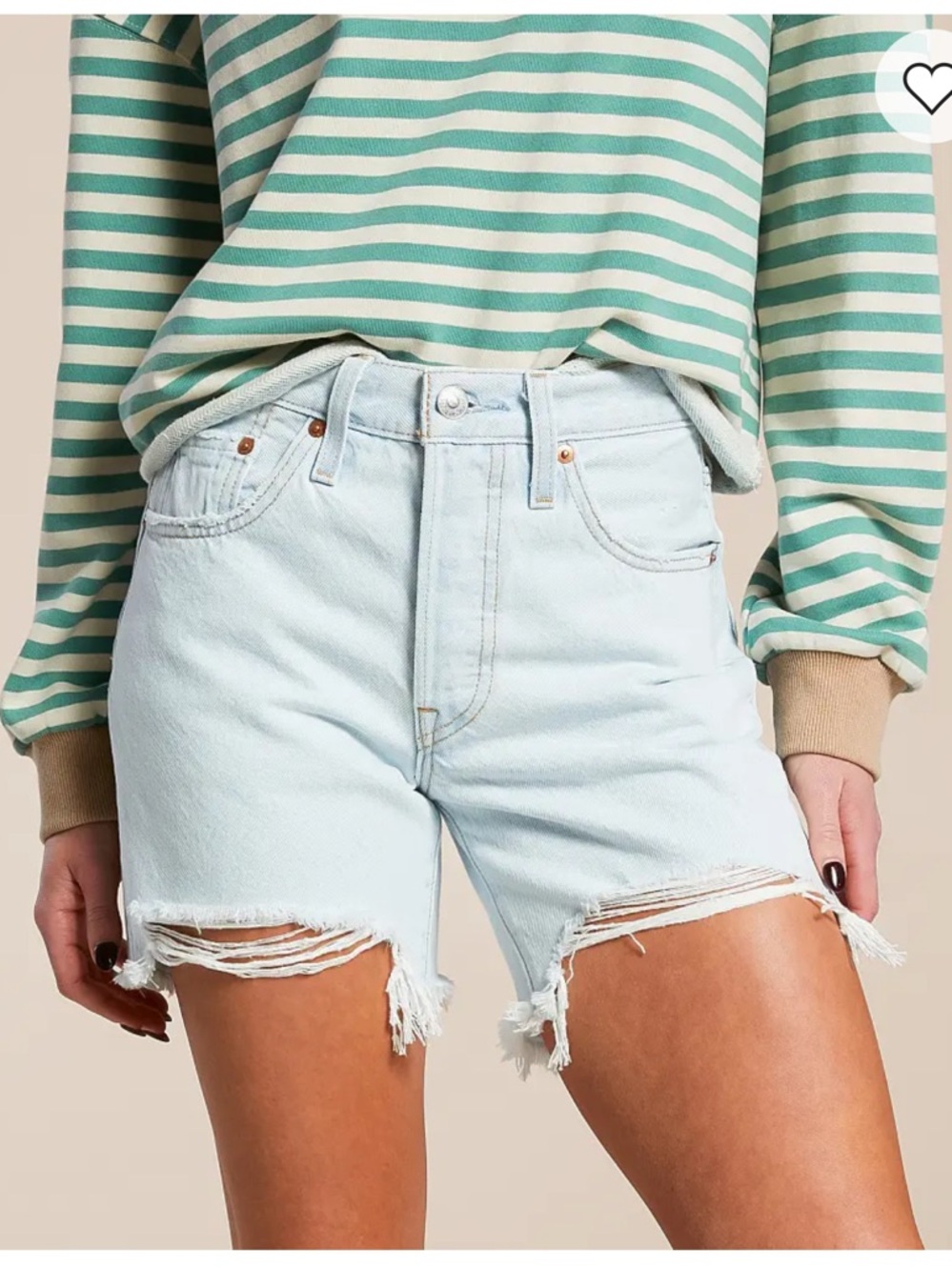 Levi’s 501 Mid Thigh Short Light Wash Size 30